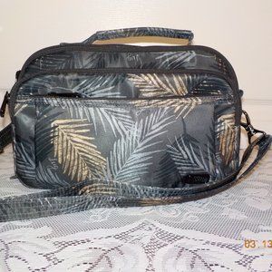 Lug Scoop Crossbody Bag - Tropical Grey